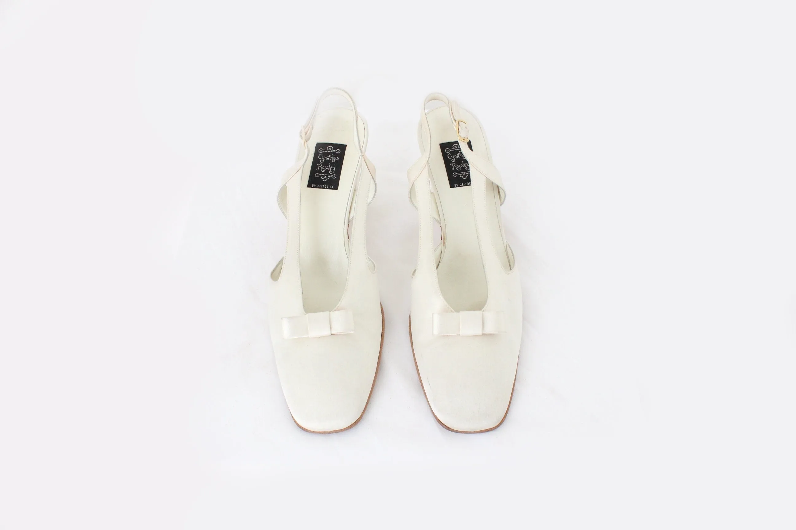 BALLETCORE 90s Designer Ivory Satin & Leather Heels ~ Euro 39.5