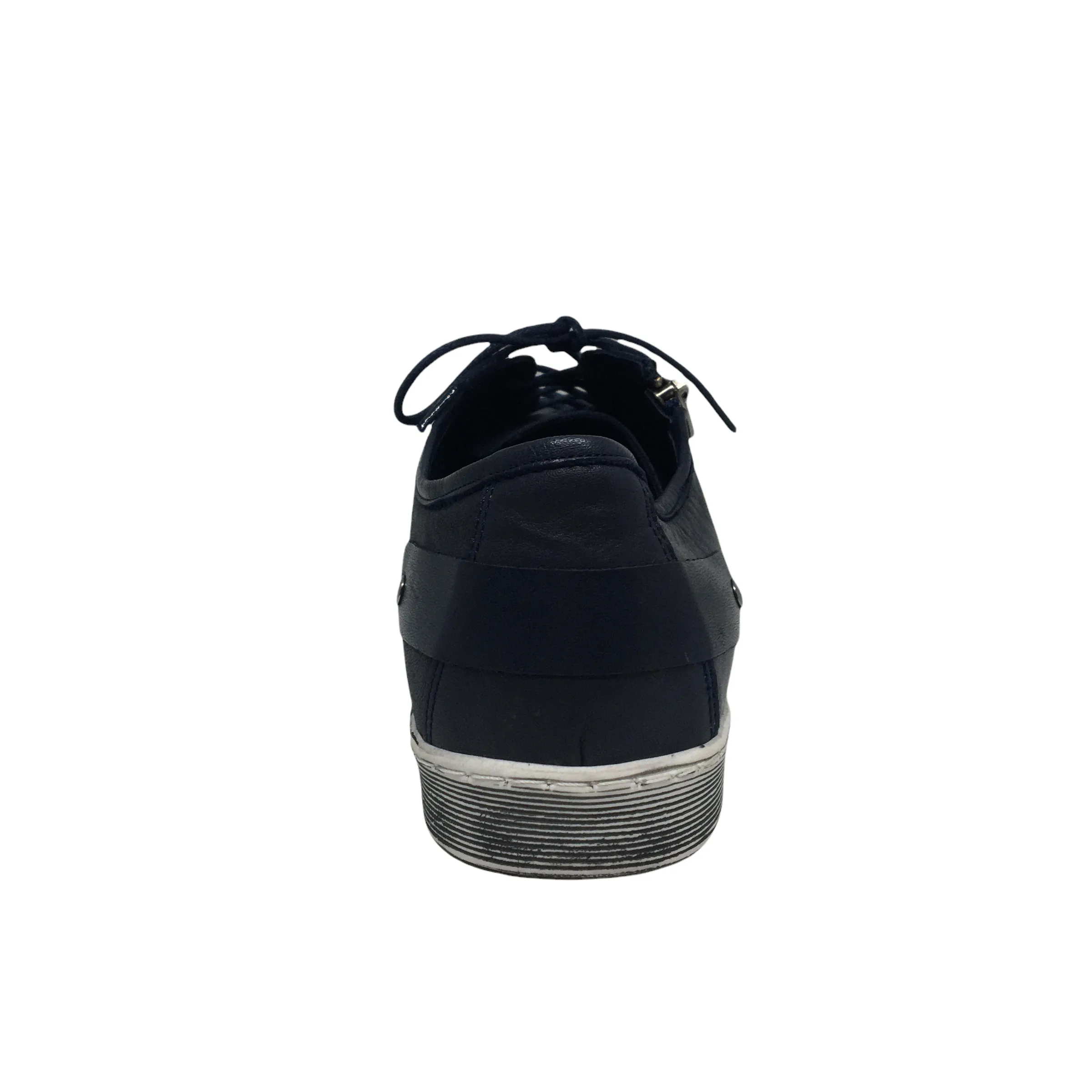 Cabello EG18 ~ Black ~ Navy ~ Taupe ~ Red
