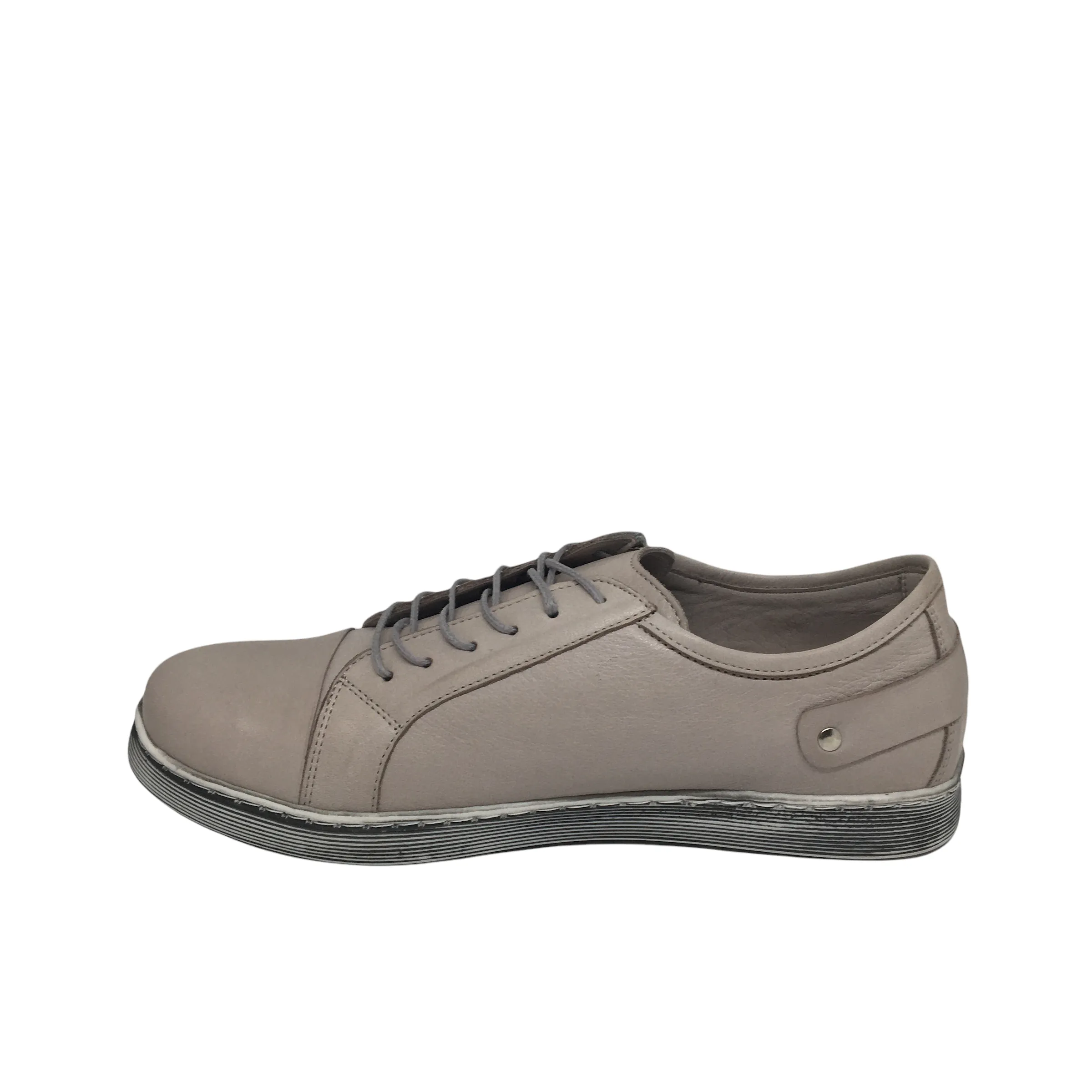 Cabello EG18 ~ Black ~ Navy ~ Taupe ~ Red