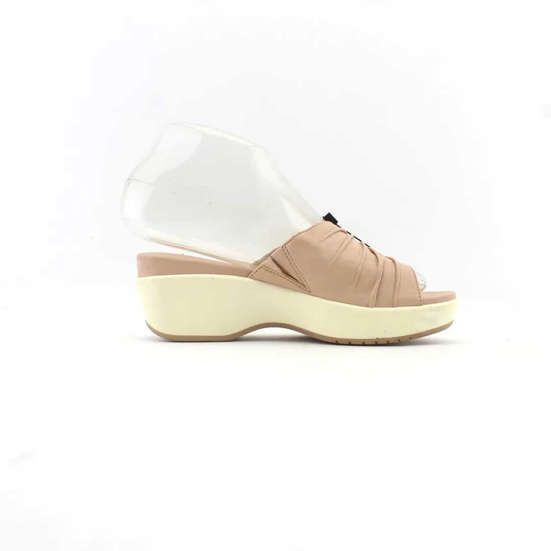 COLE HAAN MADE IN VEITNAM