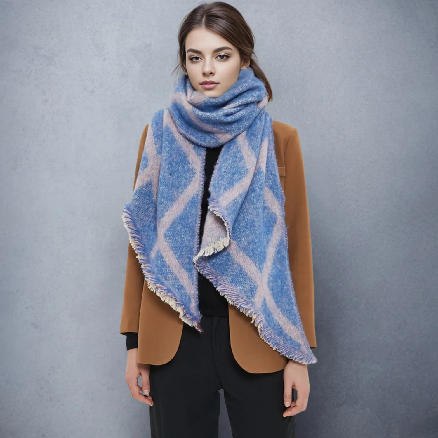 Edgy Raw Hem Wrap - Stylish Accent