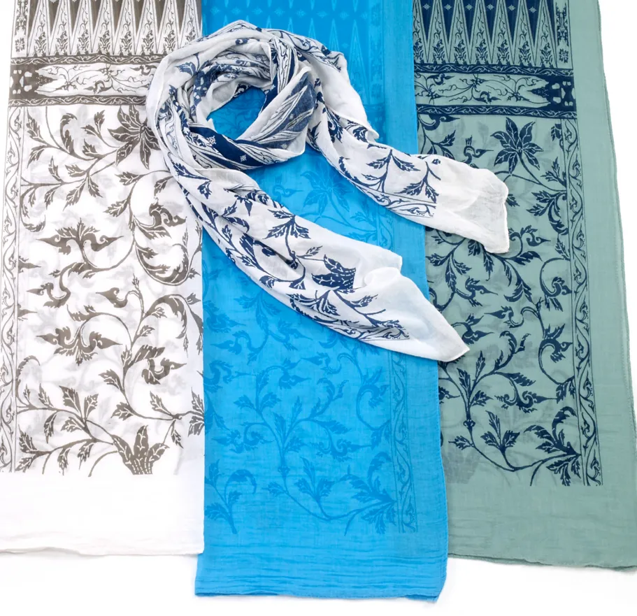 Vine On A Scarf